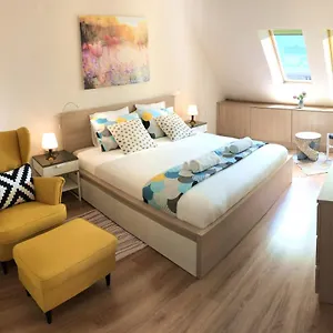 Unique Luxurious Jacuzzi Penthouse Duplex In Center! 2 Baths! Free Parking! דירה סופיה